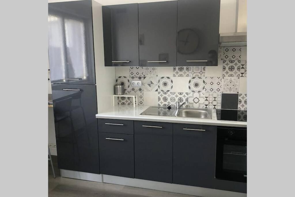 Апартаменти Yannadal/Studio Cosy Avec Vraie Cuisine A Recouvrance/ Proche Tram/Bus Et Proximite Avec L'Arsenal Брест Екстер'єр фото